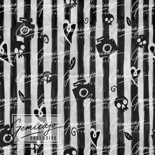 Beetlejucie Wallpaper. Woven Cotton